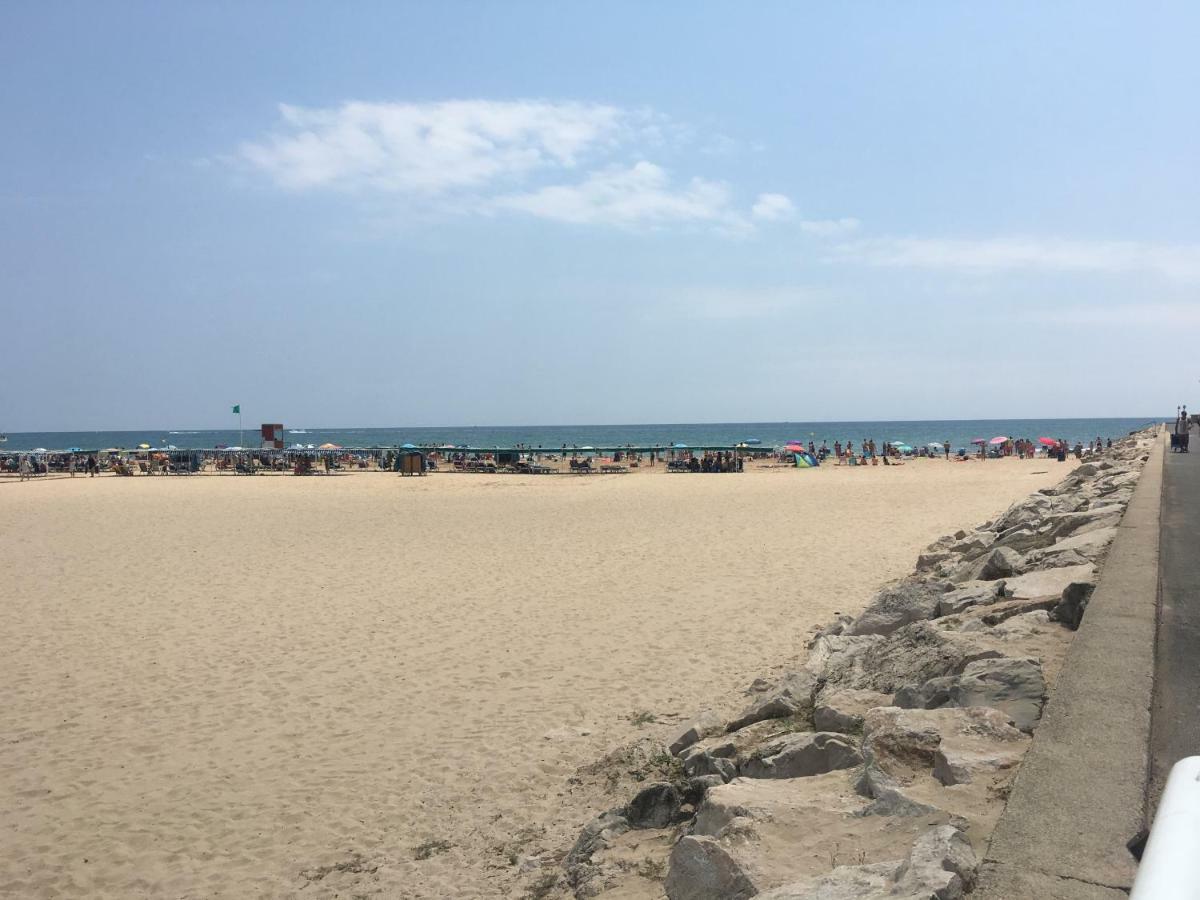 דירות קמברילס Club Nautic מראה חיצוני תמונה